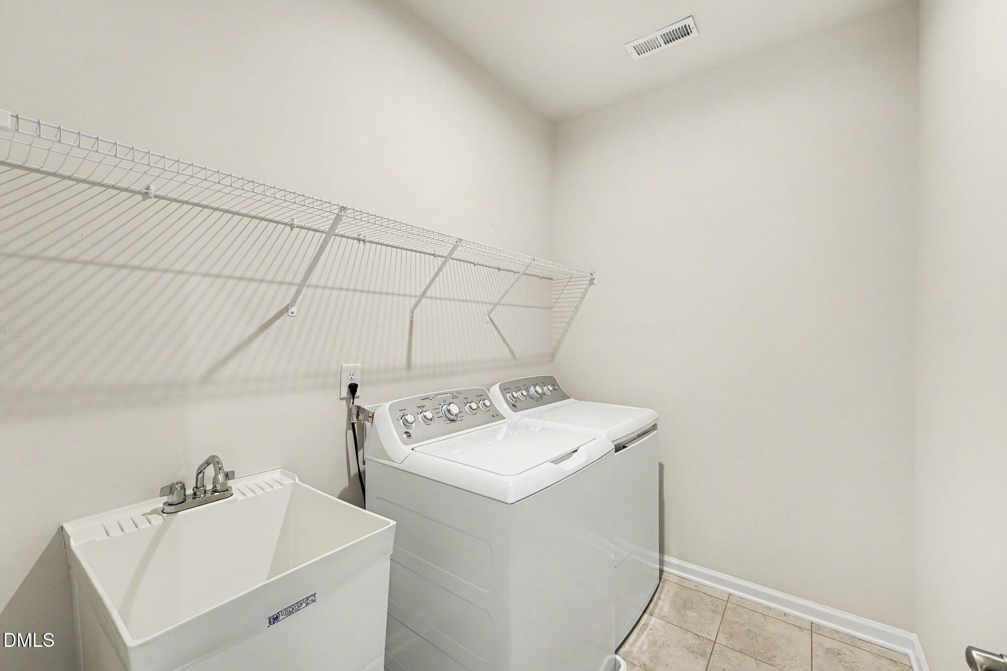 117 Callowhill Lane Durham, NC 27713 - Photo 27 of 32 027_file_3105