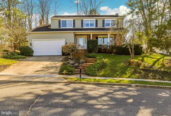 $545,000 | 32 Norwich Drive, Sewell, NJ 08080