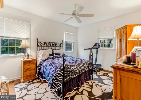 $545,000 | 32 Norwich Drive, Sewell, NJ 08080