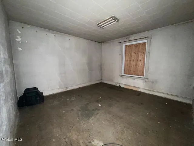 $45,000 | 814 Bedford Road, Schenectady, NY 12308