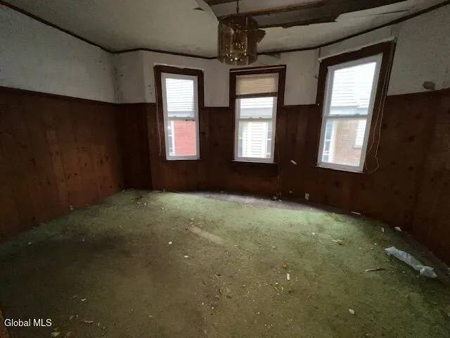 $45,000 | 814 Bedford Road, Schenectady, NY 12308