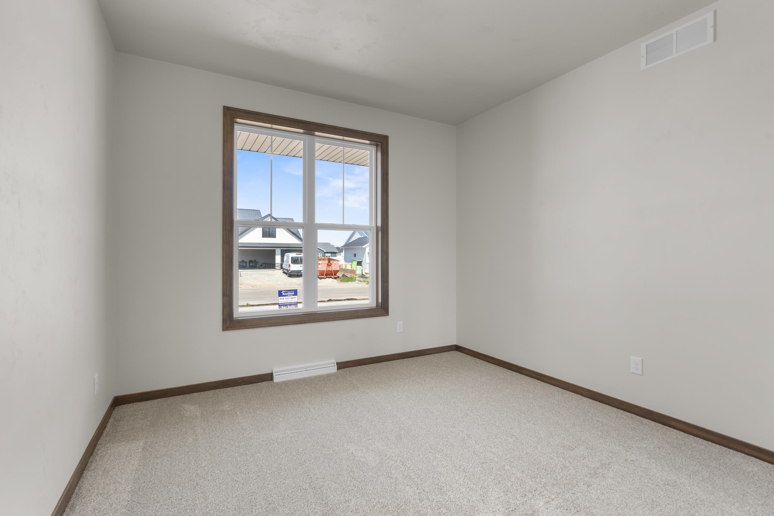 N8870 Killarney Way Menasha, WI 54952 - Photo 37 of 75