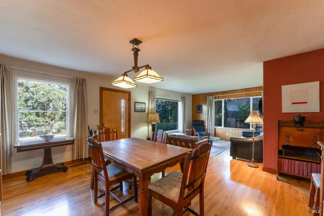 $449,000 | 1240 Helen Avenue, Ukiah, CA 95482