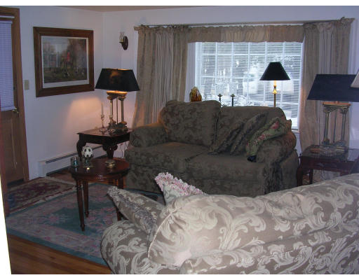 408 Chase Road Lunenburg, MA 01462 - Photo 13 of 15