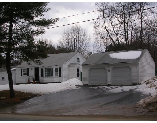 408 Chase Road Lunenburg, MA 01462 - Photo 4 of 15