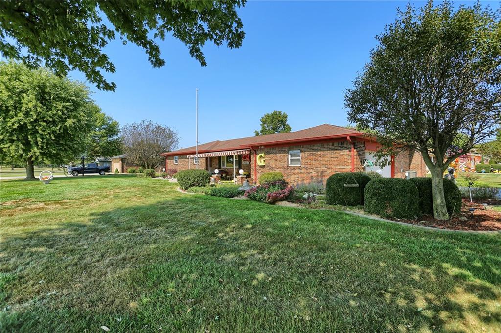 6998 East County Line Road Indianapolis, IN 46237 - Photo 3 of 44 Gallery Image 3