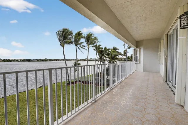 $1,299,000 | 1071 Southwest 171st Terrace, Pembroke Pines, FL 33027