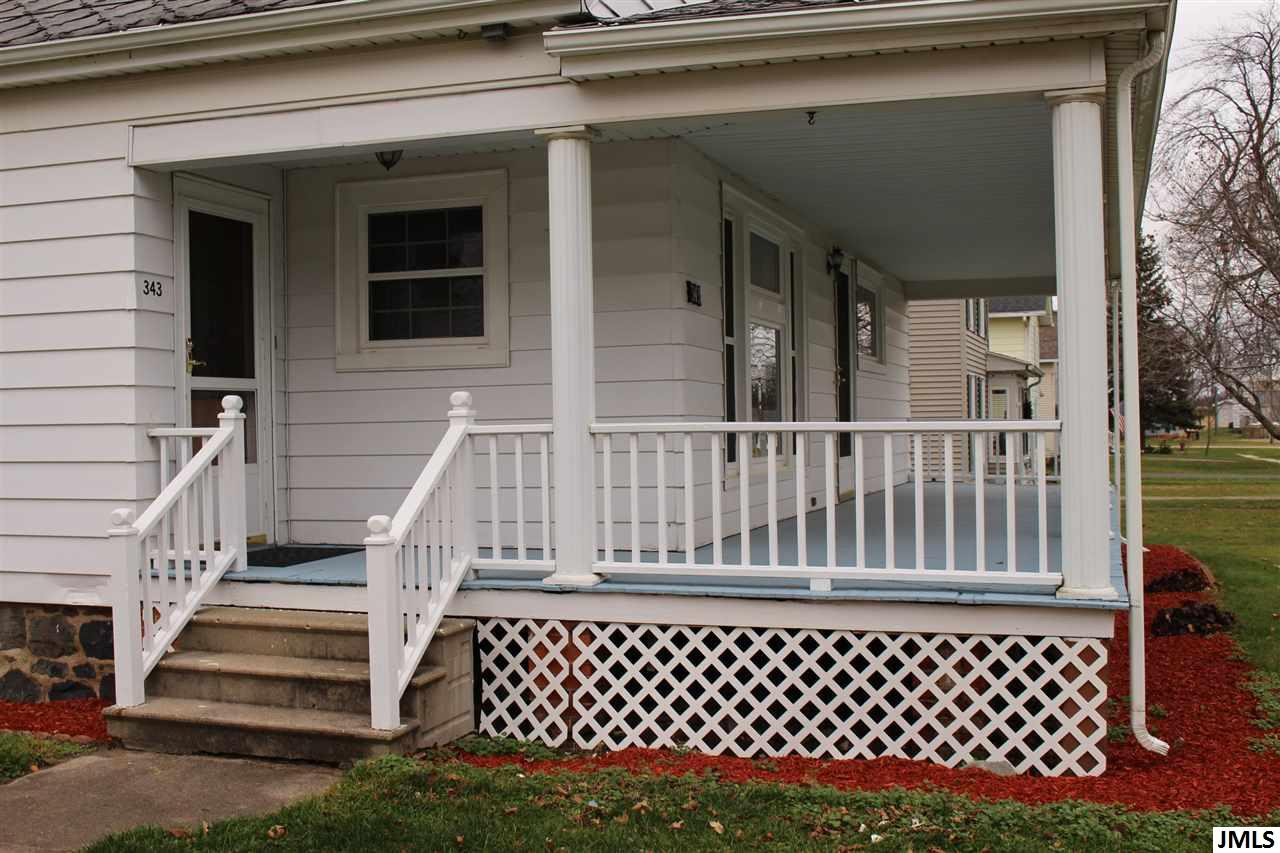 343 Grand Street Springport, MI 49284 - Photo 4 of 22 Photo 4