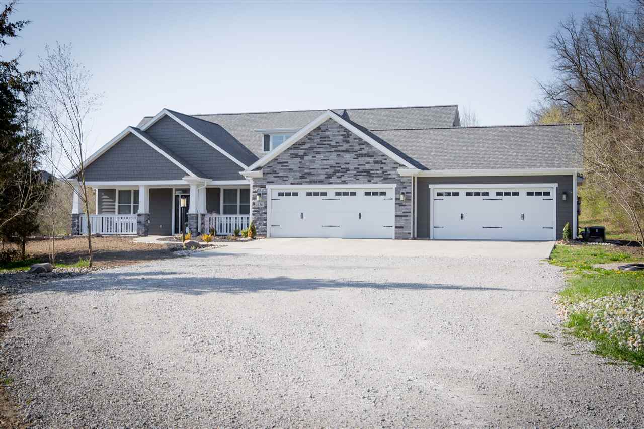 1436 East Cedar Canyons Road Fort Wayne, IN 46845 - Photo 2 of 36 Gallery Image 2