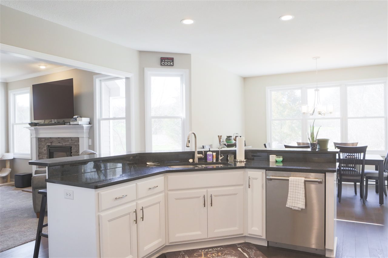 1436 East Cedar Canyons Road Fort Wayne, IN 46845 - Photo 19 of 36 Gallery Image 19