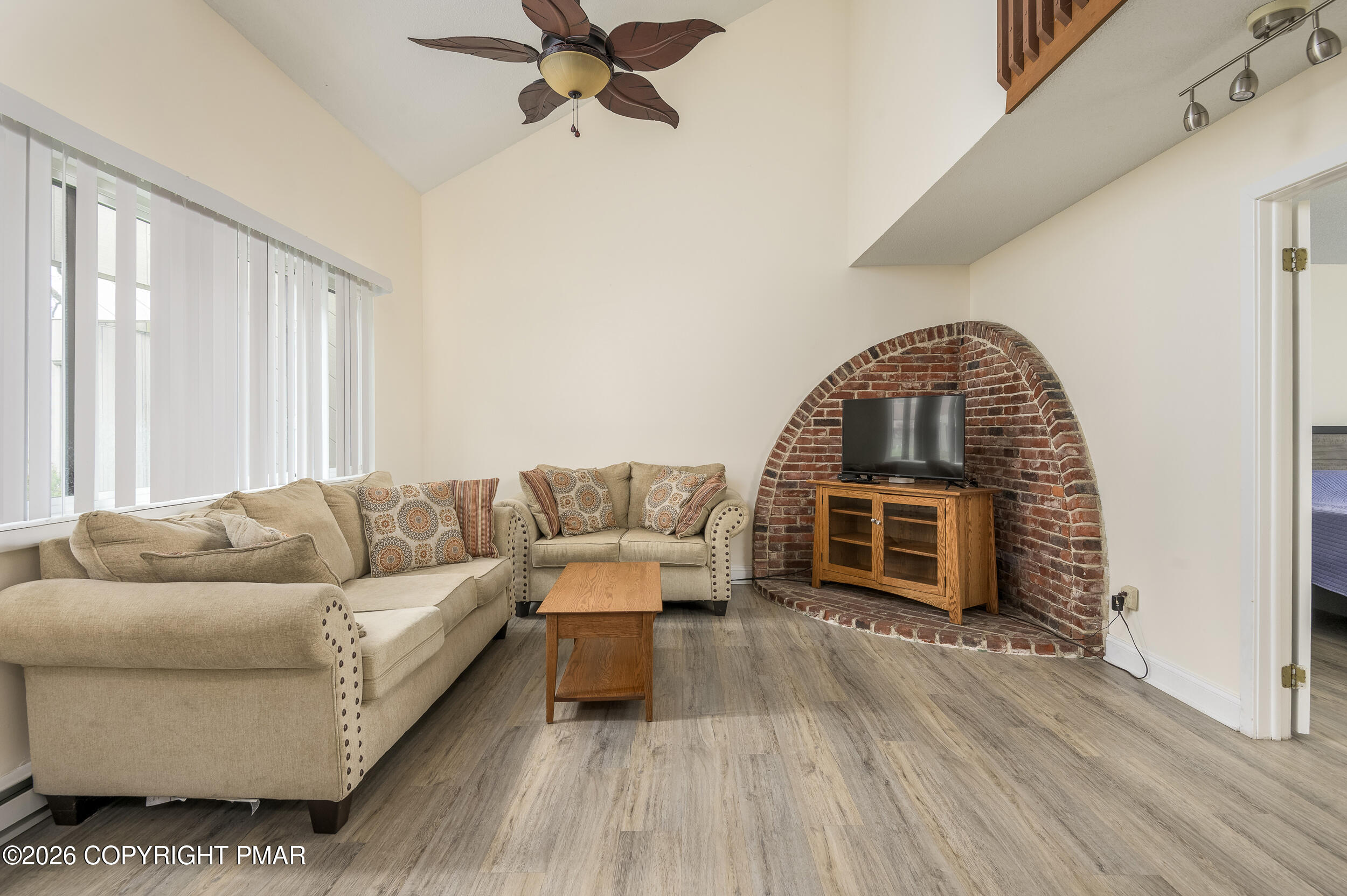 145 Ridge Drive Tannersville, PA 18372 - Photo 16 of 29 016-145ridge-mbertsch