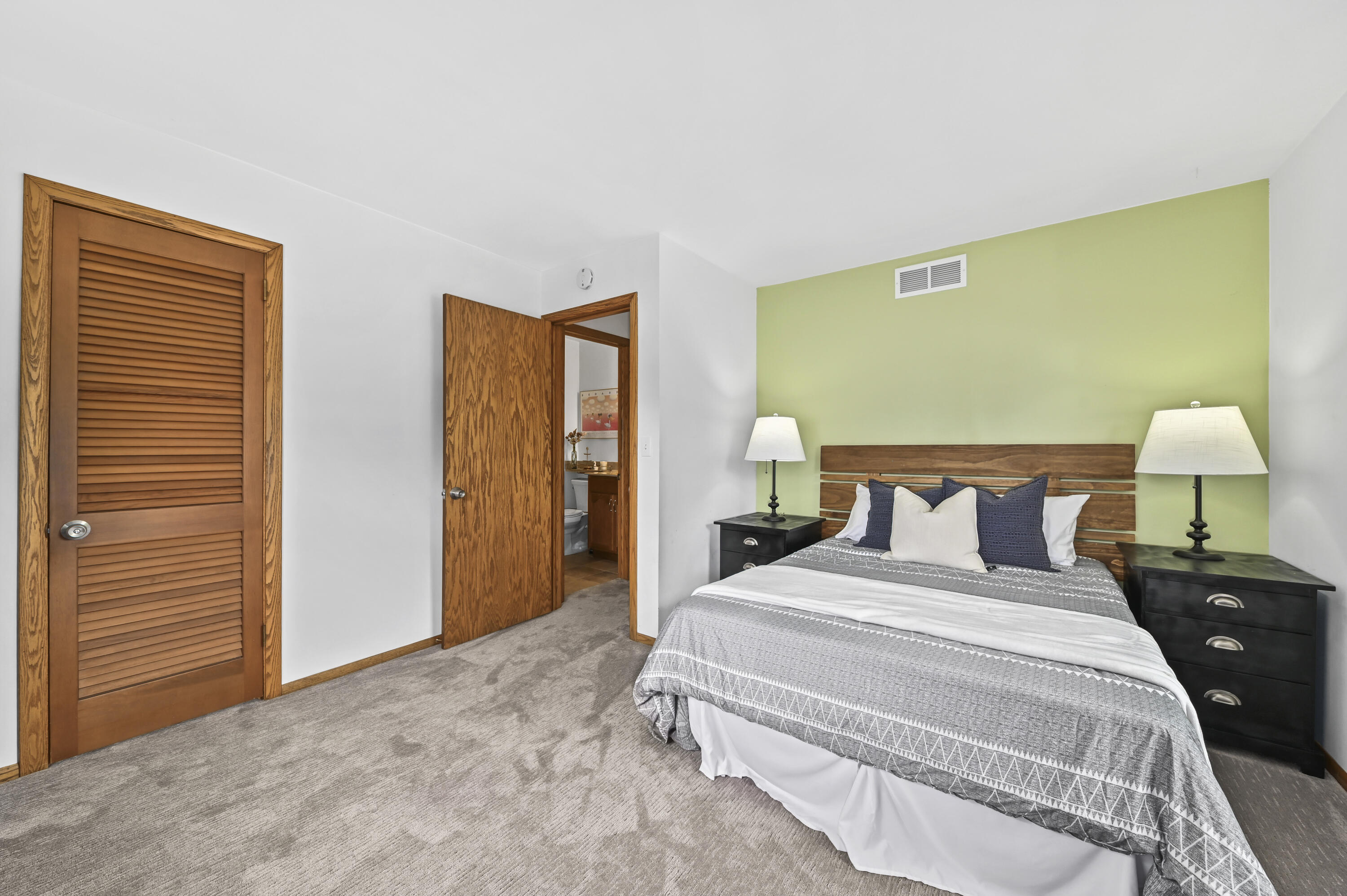 17465 Windemere Road Brookfield, WI 53045 - Photo 13 of 37 Bedroom with bath view