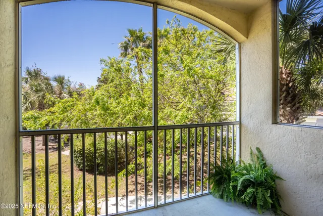$250,000 | 405 South Villa San Marco Drive, Unit 208, St. Augustine, FL 32086