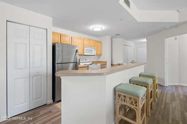 $250,000 | 405 South Villa San Marco Drive, Unit 208, St. Augustine, FL 32086