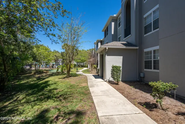 $250,000 | 405 South Villa San Marco Drive, Unit 208, St. Augustine, FL 32086
