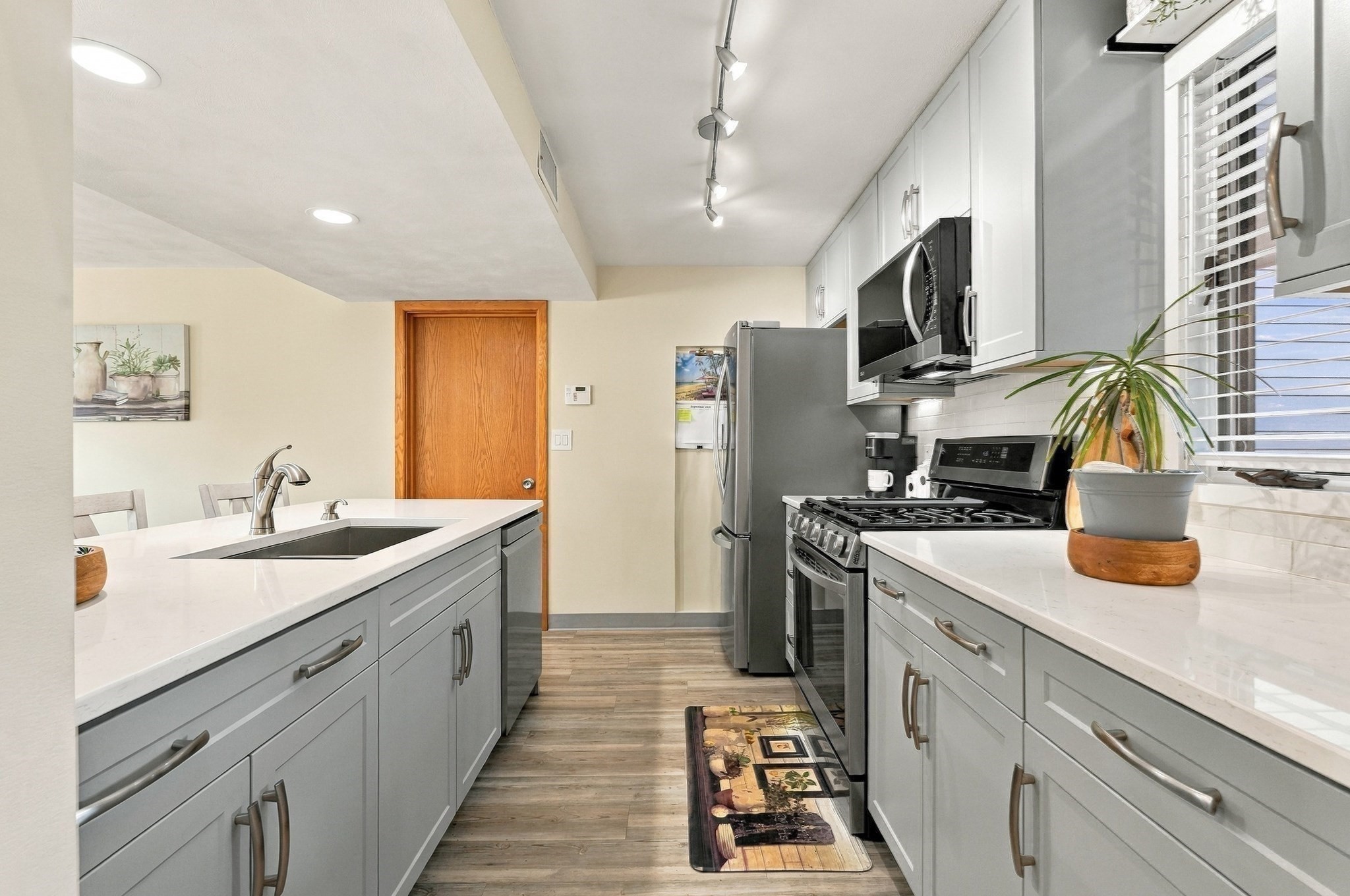 155 Friendship Street Fall River, MA 02724 - Photo 12 of 42 Gallery Image 12