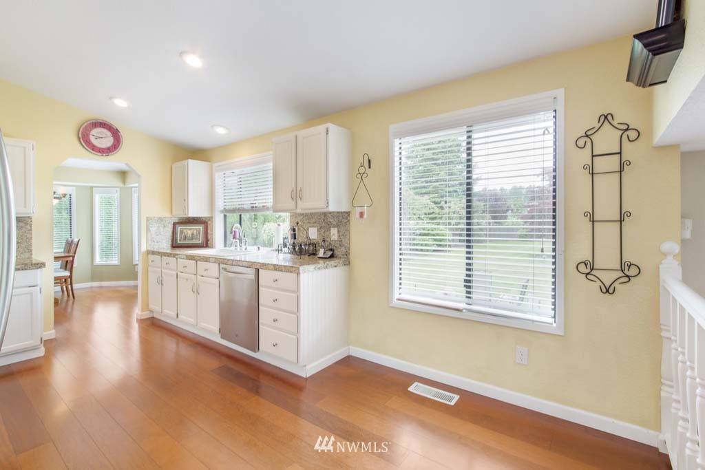 10320 Southeast 192nd Street Renton, WA 98055 - Photo 13 of 25 Gallery Image 13