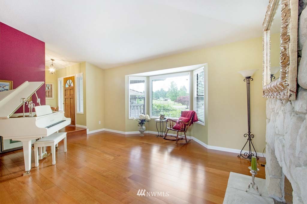 10320 Southeast 192nd Street Renton, WA 98055 - Photo 16 of 25 Gallery Image 16