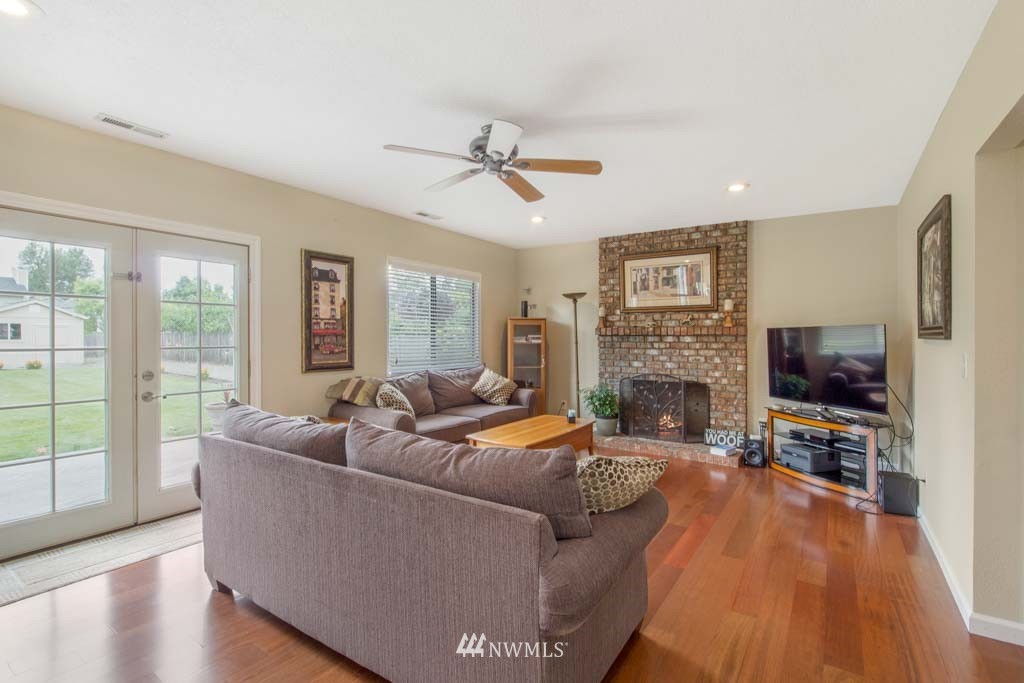 10320 Southeast 192nd Street Renton, WA 98055 - Photo 17 of 25 Gallery Image 17