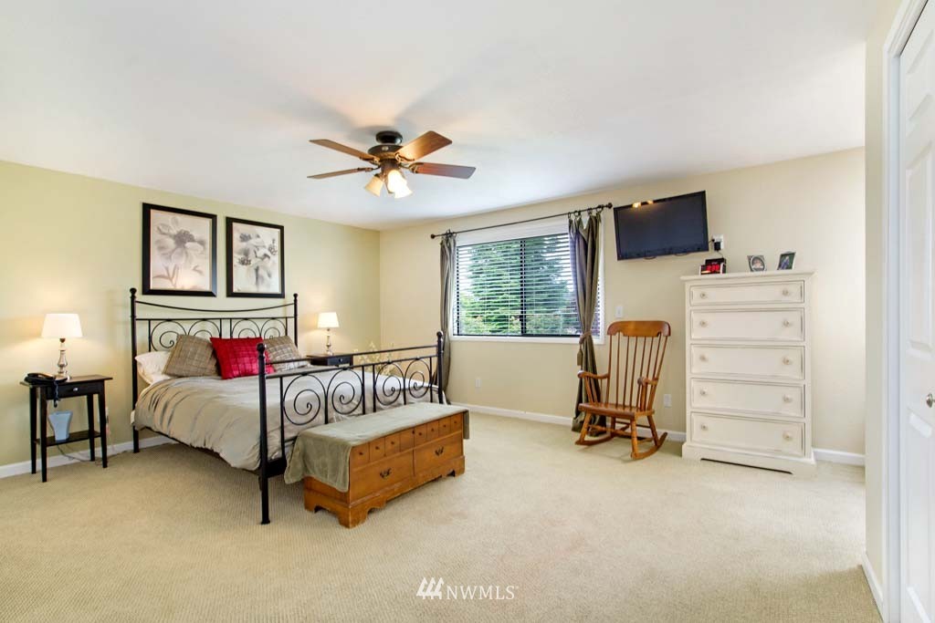 10320 Southeast 192nd Street Renton, WA 98055 - Photo 19 of 25 Gallery Image 19