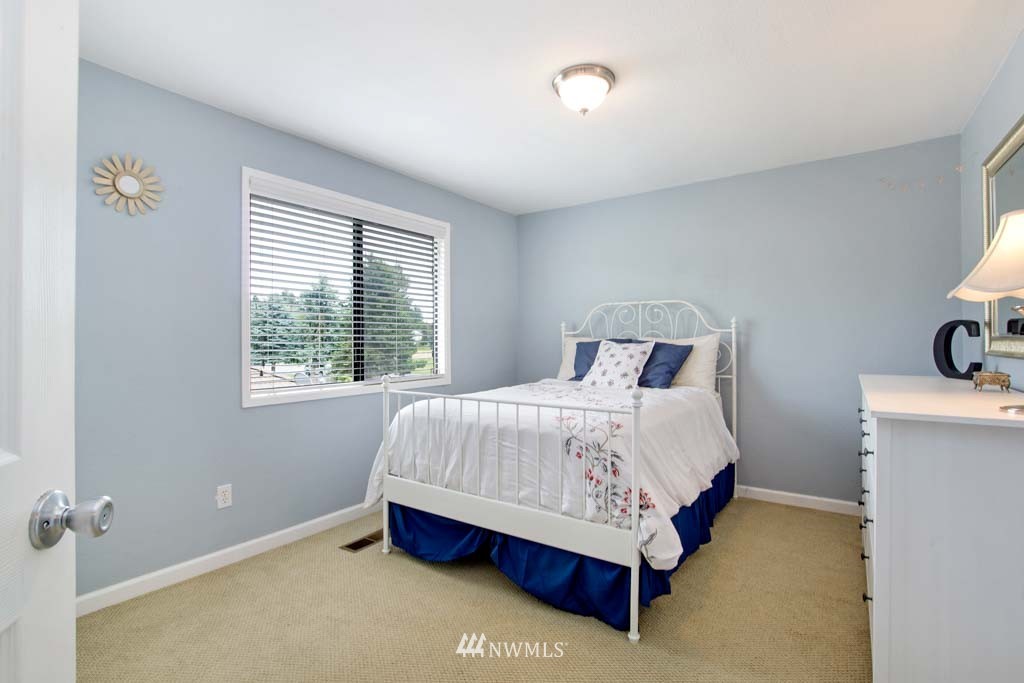 10320 Southeast 192nd Street Renton, WA 98055 - Photo 23 of 25 Gallery Image 23