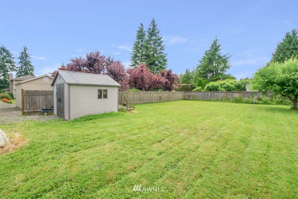 10320 Southeast 192nd Street Renton, WA 98055 - Photo 6 of 25 Gallery Image 6
