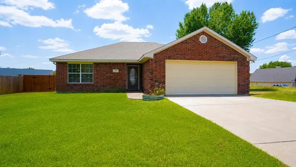 $259,000 | 307 Coral Reef Street, Gun Barrel City, TX 75156