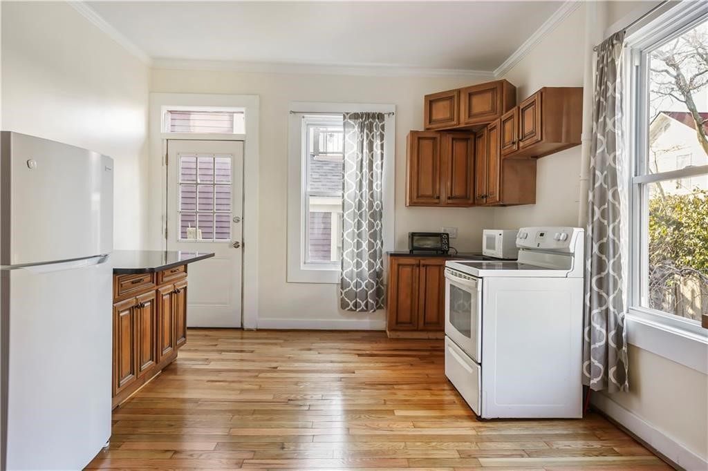 32 Ann Street, Unit 1 Newport, RI 02840 - Photo 7 of 15