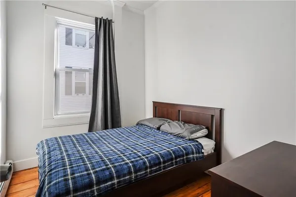 $3,000 | 32 Ann Street, Unit 1, Newport, RI 02840