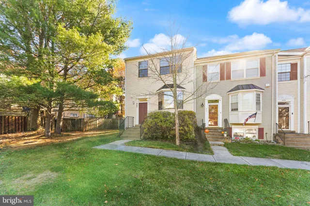 $2,899 | 6001 Little Brook Court, Clifton, VA 20124