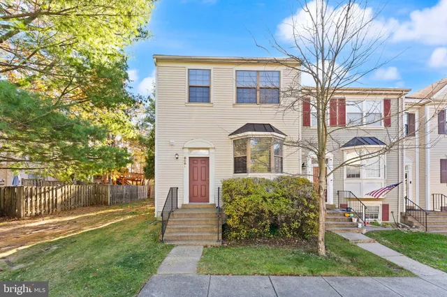 $2,899 | 6001 Little Brook Court, Clifton, VA 20124