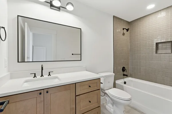 $3,250 | 1020 West Kirkland Avenue, Unit D, Nashville, TN 37216