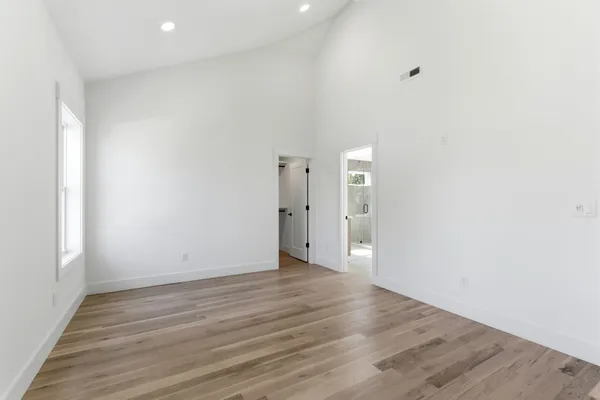 $3,250 | 1020 West Kirkland Avenue, Unit D, Nashville, TN 37216