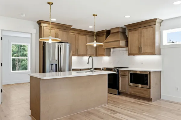 $3,250 | 1020 West Kirkland Avenue, Unit D, Nashville, TN 37216