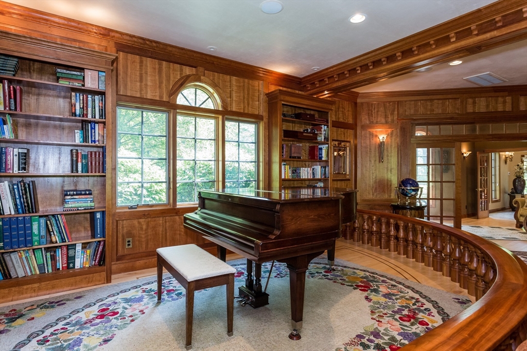 74 Coles Meadow Road Northampton, MA 01060 - Photo 20 of 42 Gallery Image 20
