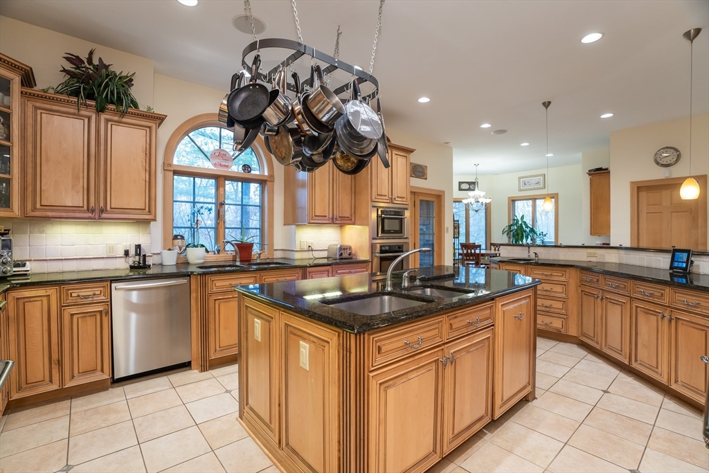 74 Coles Meadow Road Northampton, MA 01060 - Photo 22 of 42 Gallery Image 22