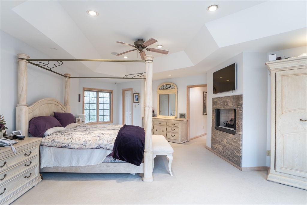 74 Coles Meadow Road Northampton, MA 01060 - Photo 34 of 42 Gallery Image 34