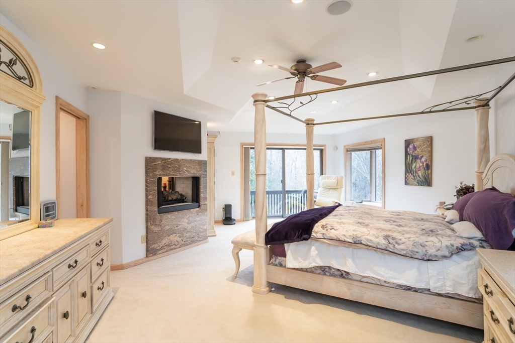 74 Coles Meadow Road Northampton, MA 01060 - Photo 35 of 42 Gallery Image 35