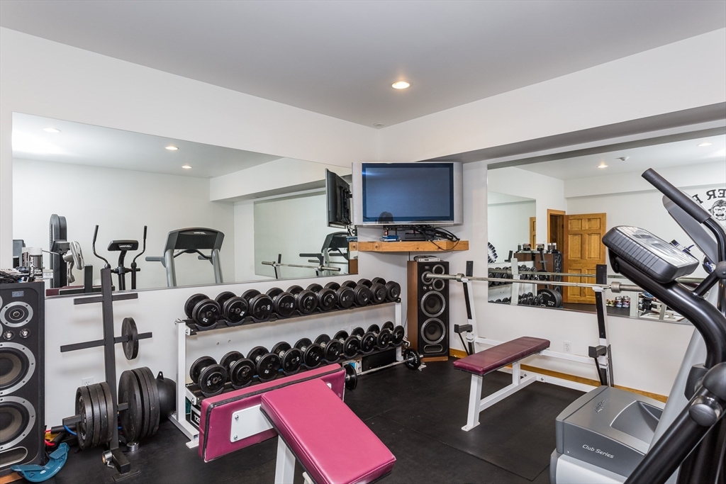 74 Coles Meadow Road Northampton, MA 01060 - Photo 42 of 42 Gallery Image 42
