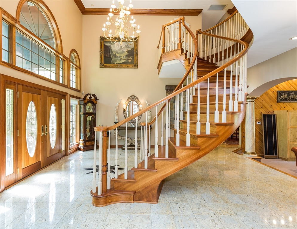 74 Coles Meadow Road Northampton, MA 01060 - Photo 10 of 42 Gallery Image 10
