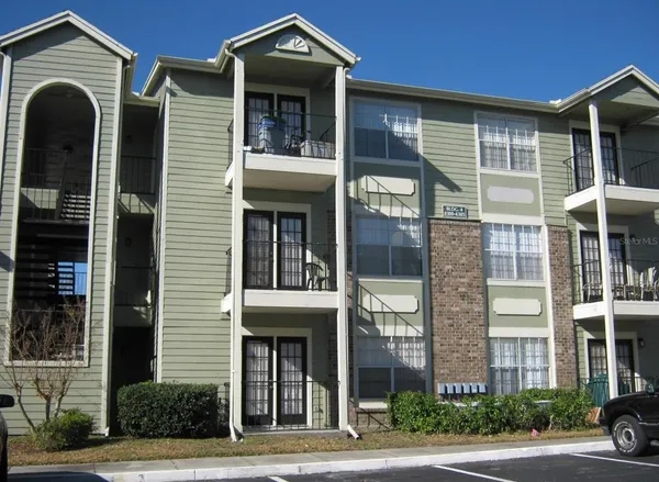 $1,590 | 2550 North Alafaya Trail, Unit 3301, Orlando, FL 32826