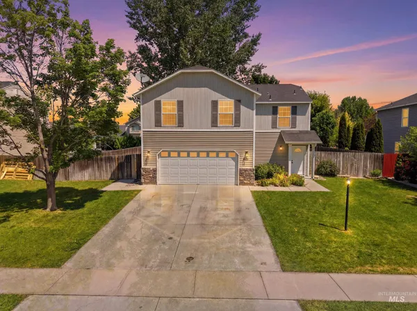 $400,000 | 8180 East Shallon Drive, Nampa, ID 83687