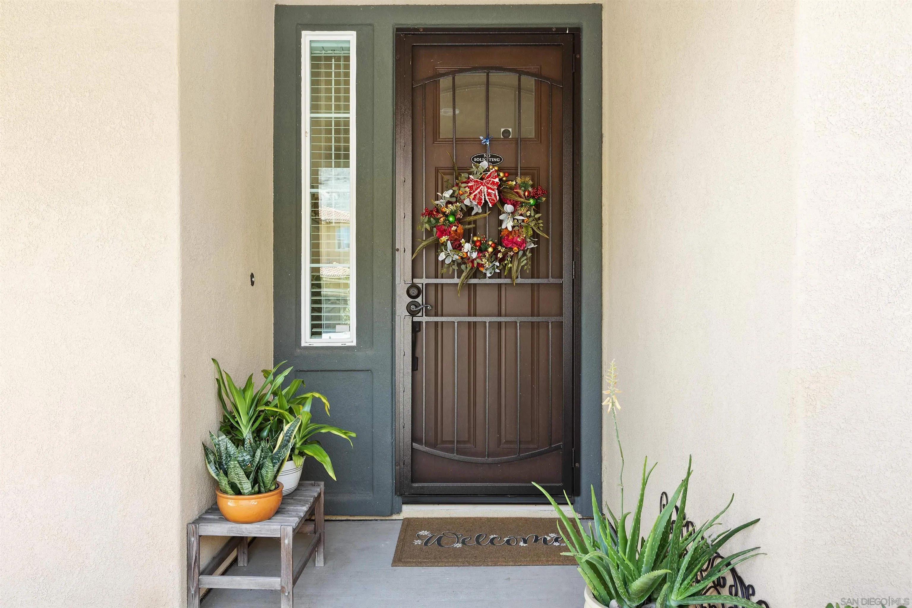 35732 Garrano Lane Fallbrook, CA 92028 - Photo 2 of 44 a front view of a house