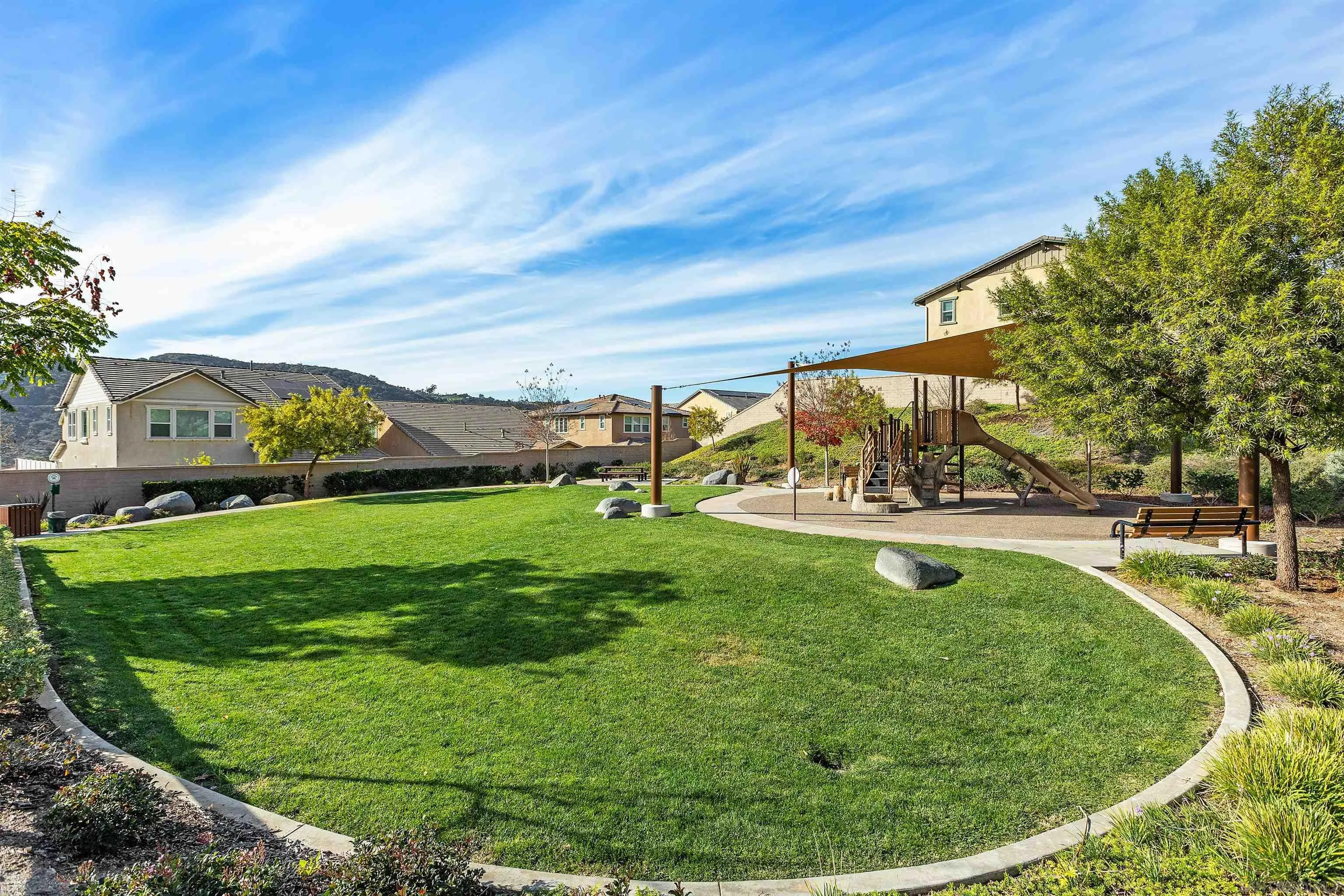 35732 Garrano Lane Fallbrook, CA 92028 - Photo 44 of 44 a view of yard with swimming pool