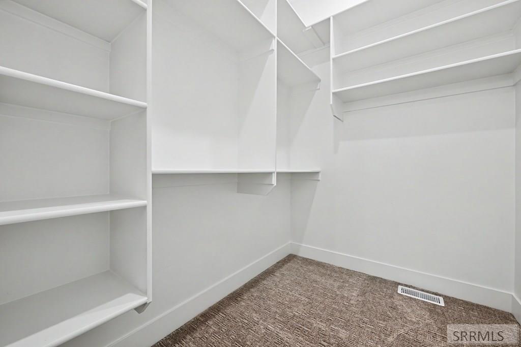 424 Willowbend Rigby, ID 83442 - Photo 8 of 16 Primary Walk-In Closet
