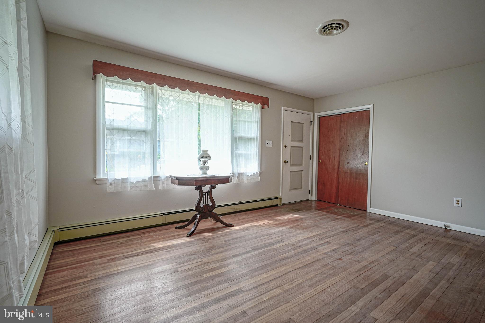 70 Walnut Street Mount Holly, NJ 08060 - Photo 10 of 42