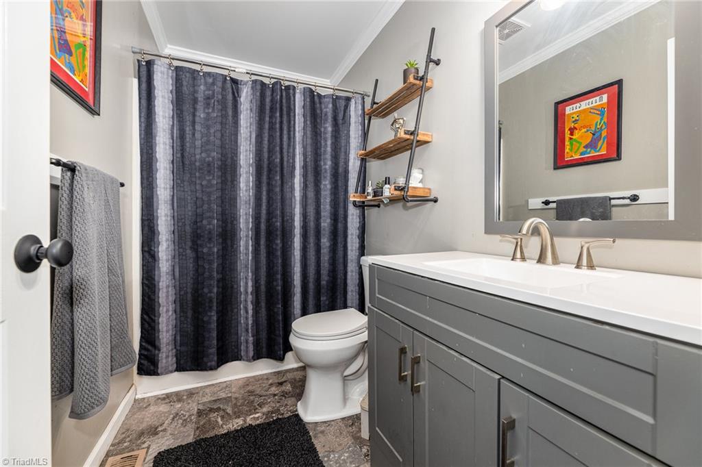 3812 High Point Road Winston-Salem, NC 27107 - Photo 11 of 19 Gallery Image 11