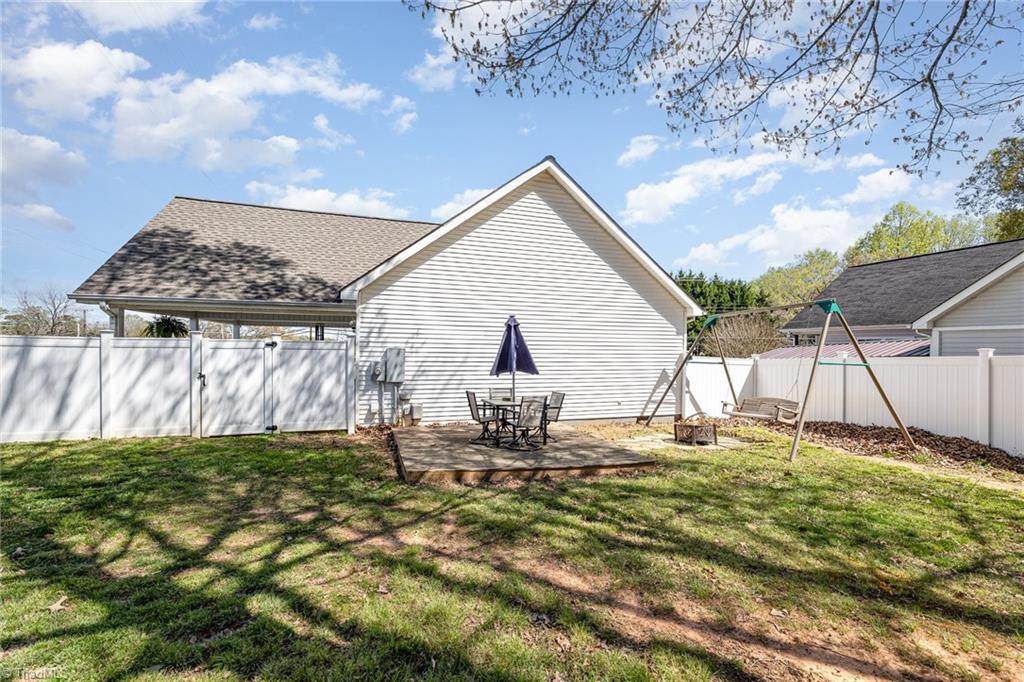 3812 High Point Road Winston-Salem, NC 27107 - Photo 17 of 19 Gallery Image 17
