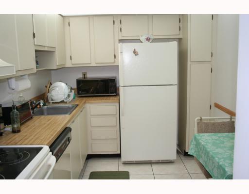8050 West McNab Road, Unit 221 Tamarac, FL 33321 - Photo 4 of 9 Additional Photo
