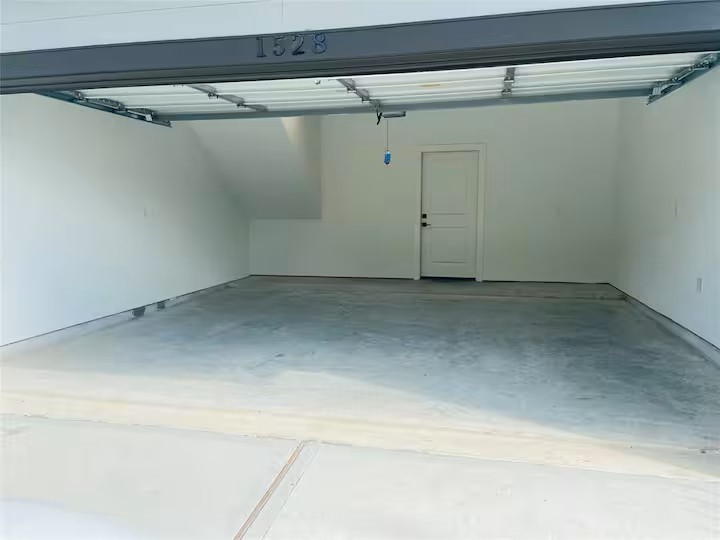 1528 Chestnut Street Houston, TX 77009 - Photo 28 of 31